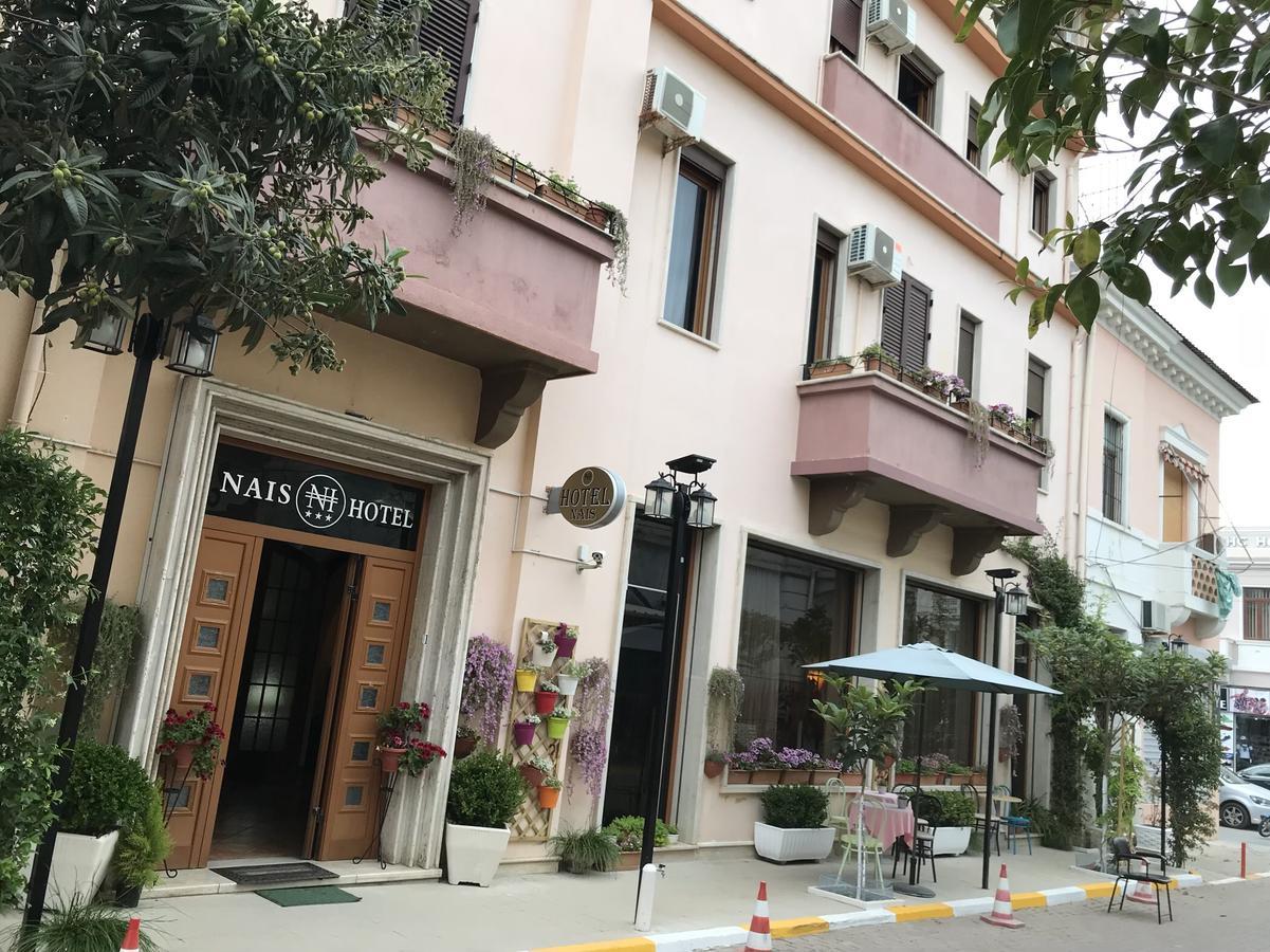 Hotel Nais Durrës Esterno foto